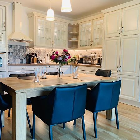 Apartmán Artflora Kv Premium Karlovy Vary Exteriér fotografie